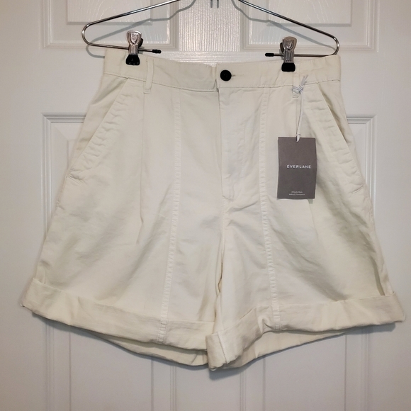 EVERLANE NWT The Tourist Short High Waist in White Canvas Organic Cotton Sz 6 - Picture 4 of 10
